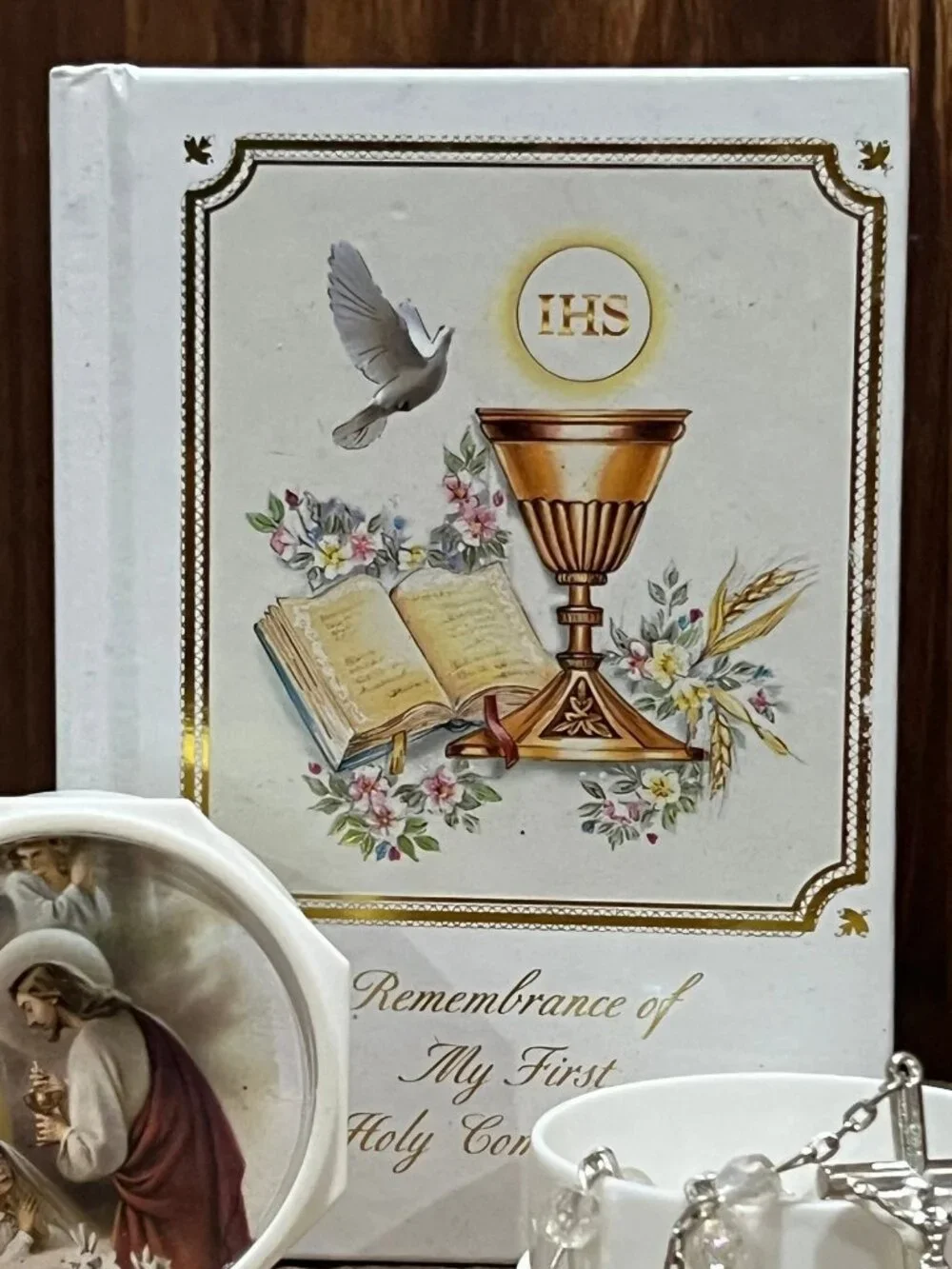 4 pc set Girl My First Holy Communion Gift Set - Rosary Beads Prayer Book Rosary